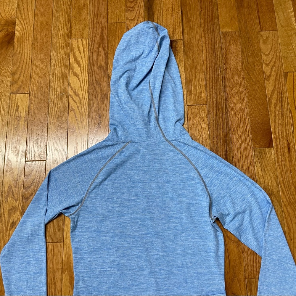Patagonia Women's Long Sleeve Tropic Comfort Sun Hoody - Picture 9 of 9
